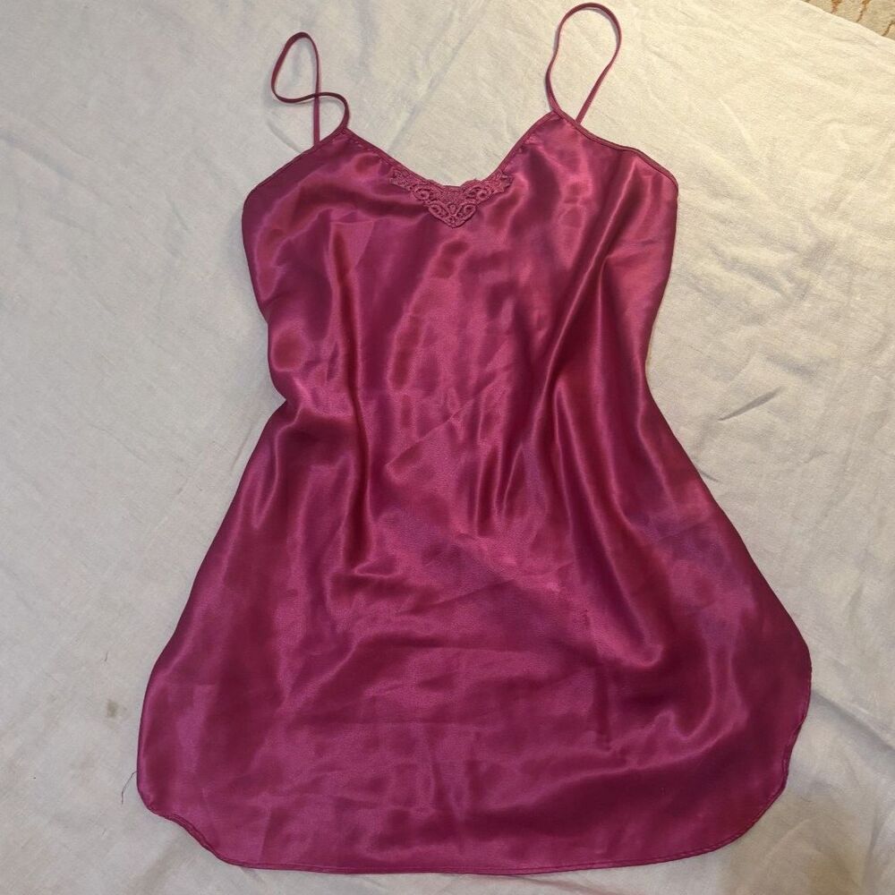 Vintage Slip Size M
